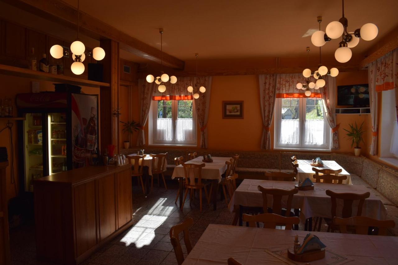 Penzion Ve Starem Krame 147 Srbská Kamenice Exteriör bild